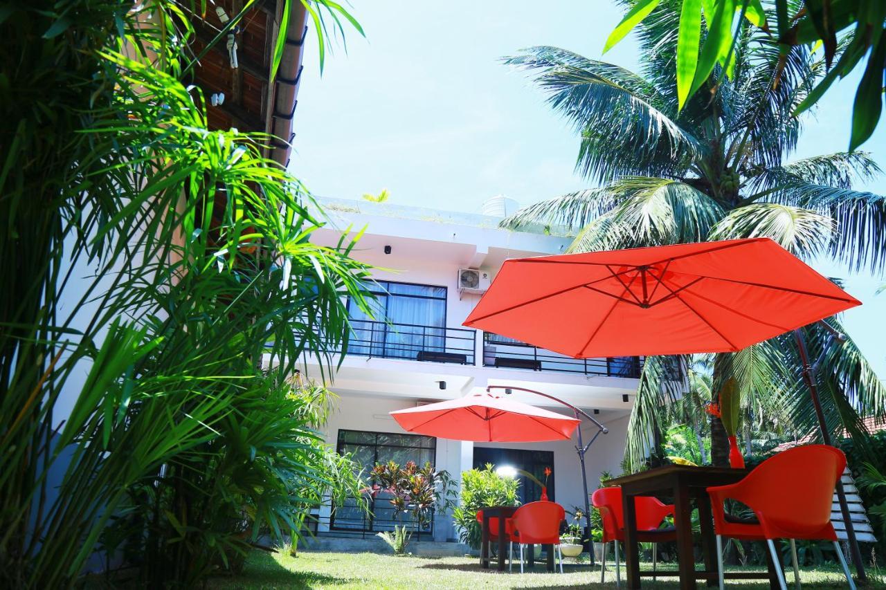 Srimany Mirissa Exterior foto